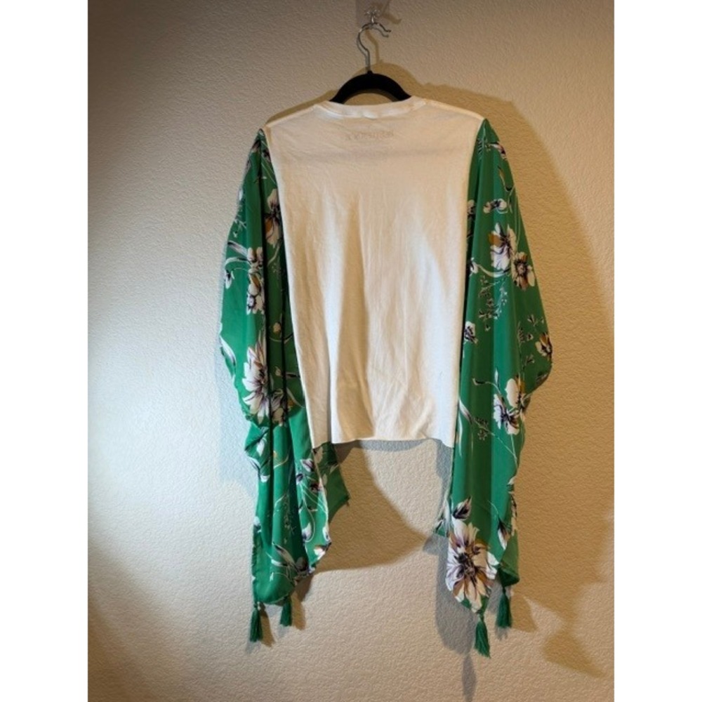 Beetlejuice Upcycled Graphic Tee Floral Kimono Sleeves Tassels Green White O/S - Picture 5 of 6